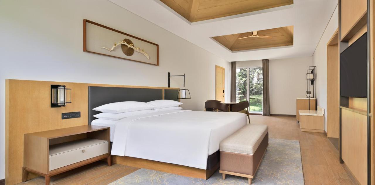 Coorg Marriott Resort & Spa Мадикери Екстериор снимка
