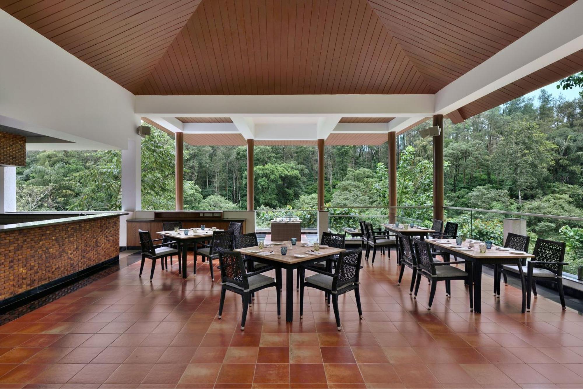 Coorg Marriott Resort & Spa Мадикери Екстериор снимка