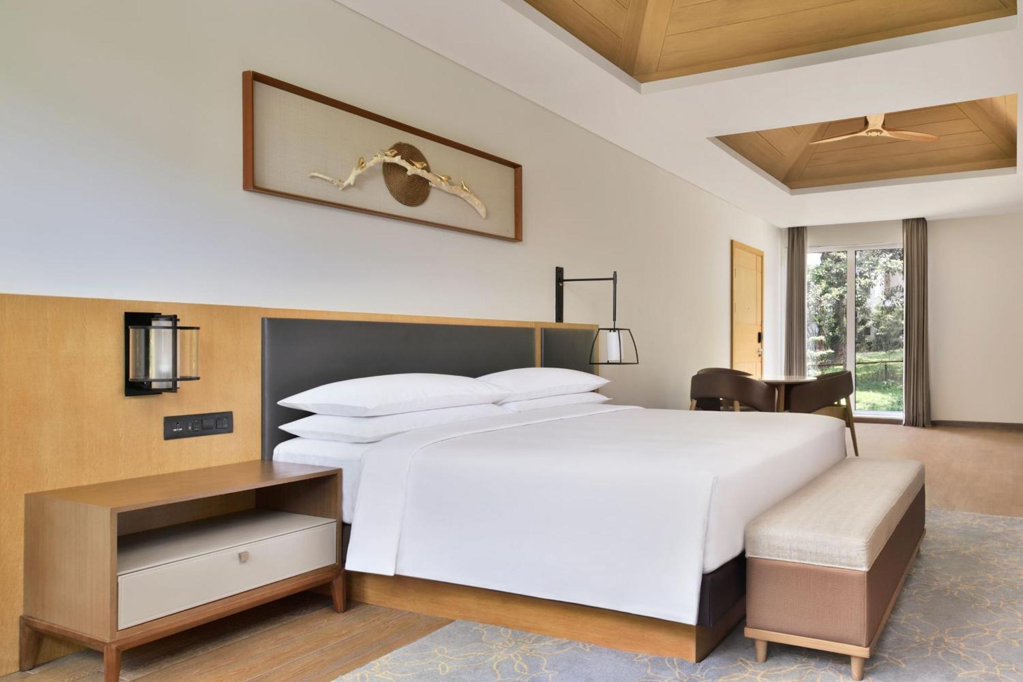 Coorg Marriott Resort & Spa Мадикери Екстериор снимка