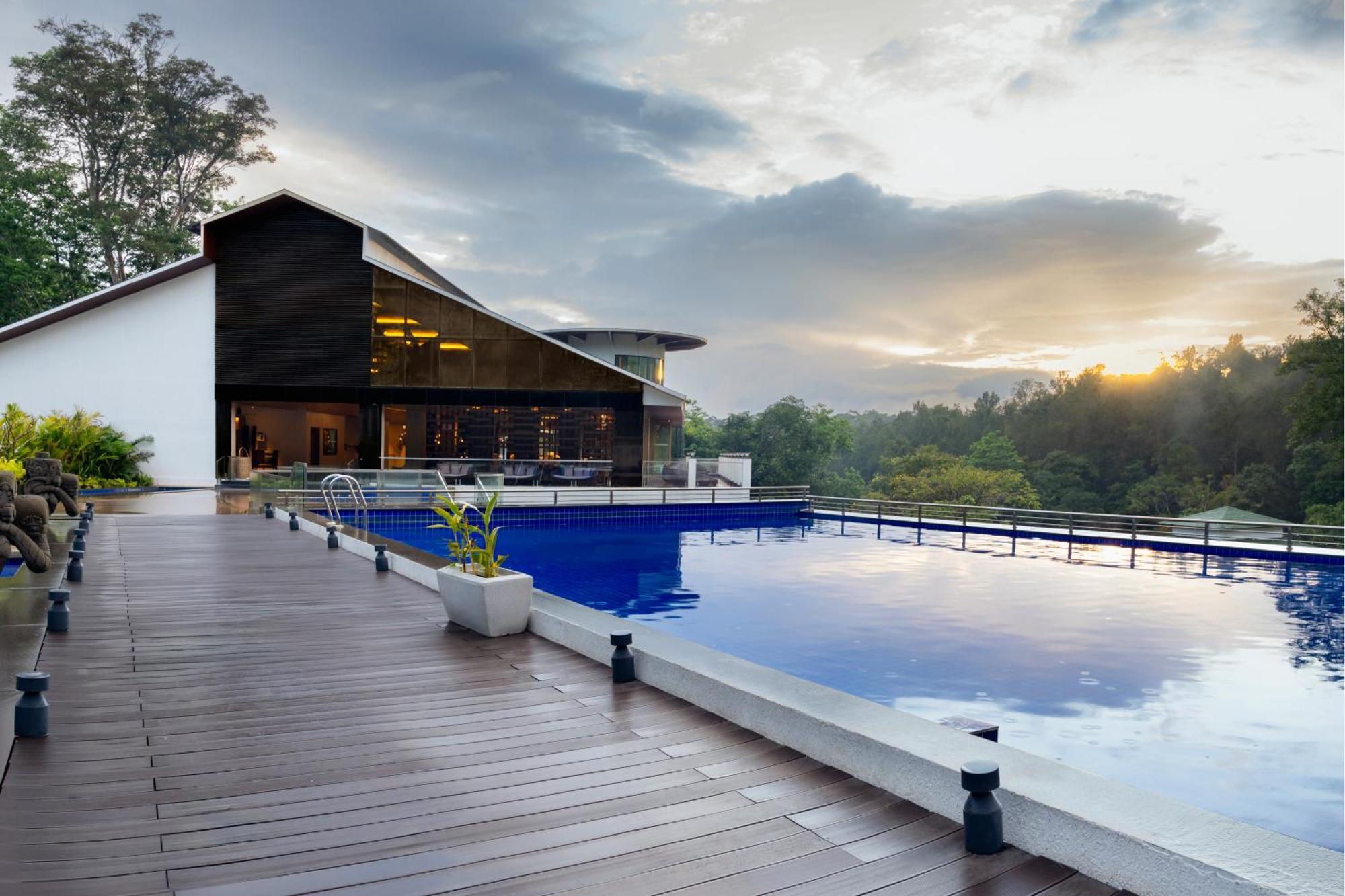 Coorg Marriott Resort & Spa Мадикери Екстериор снимка
